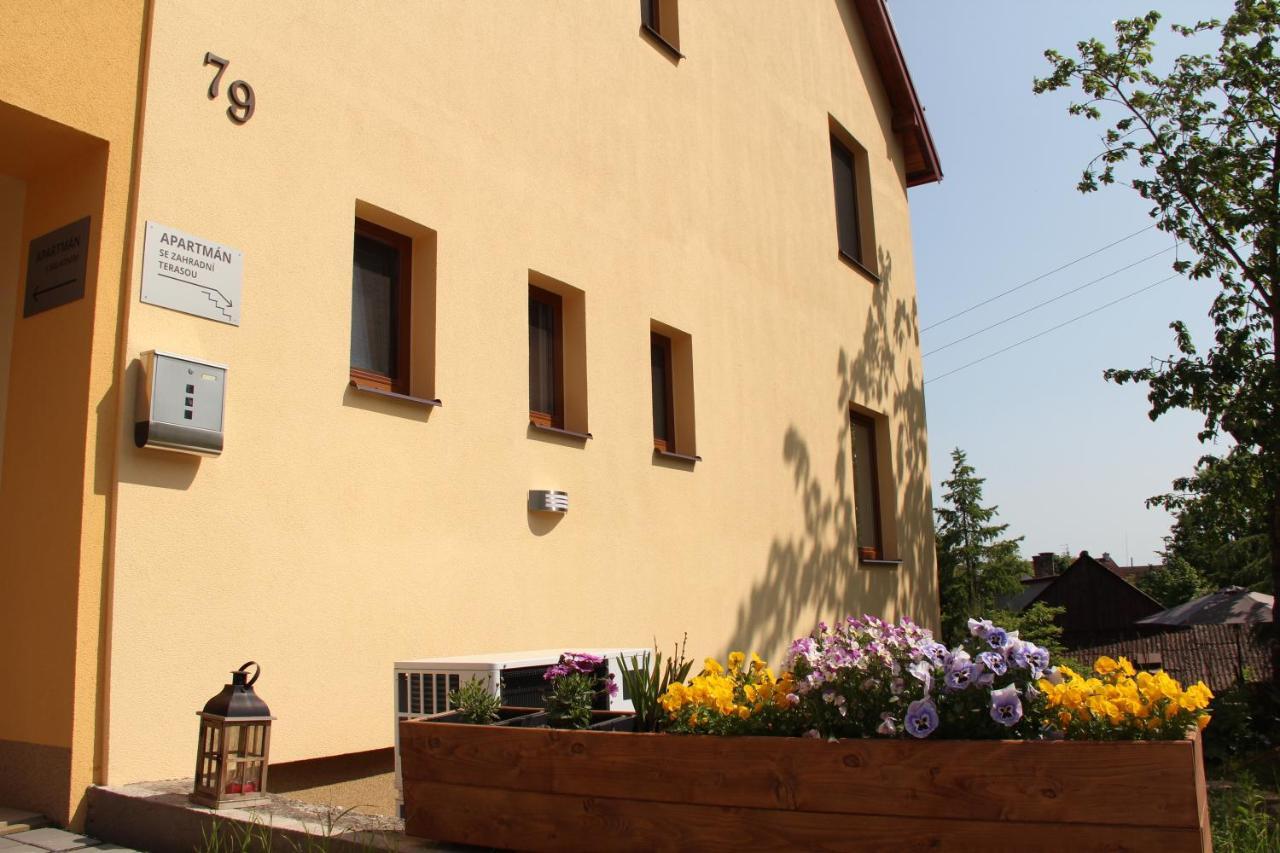Apartmany U Zvonicky Prachov Dış mekan fotoğraf